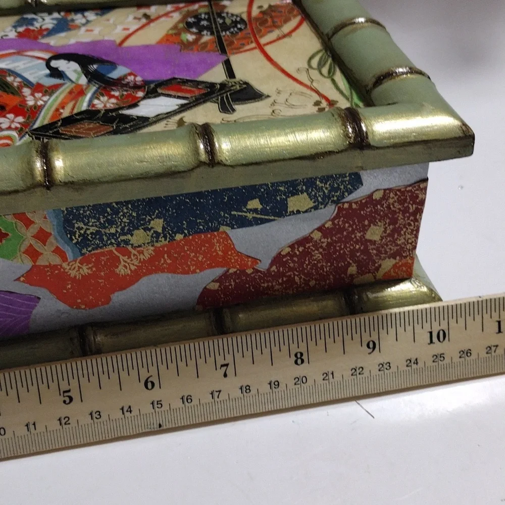 Mementos Box